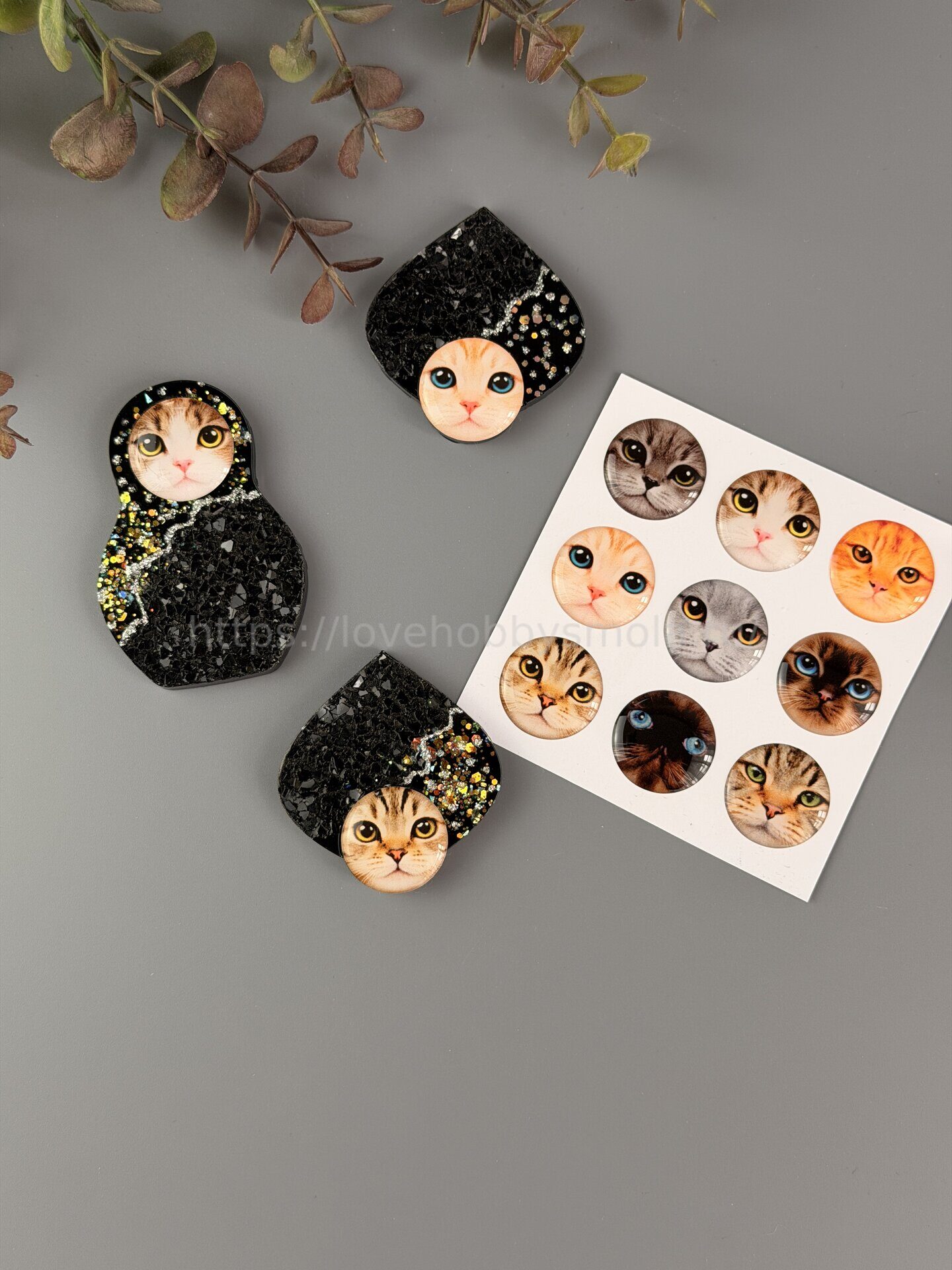 S20 Cat face cabochons 20mm – image 4