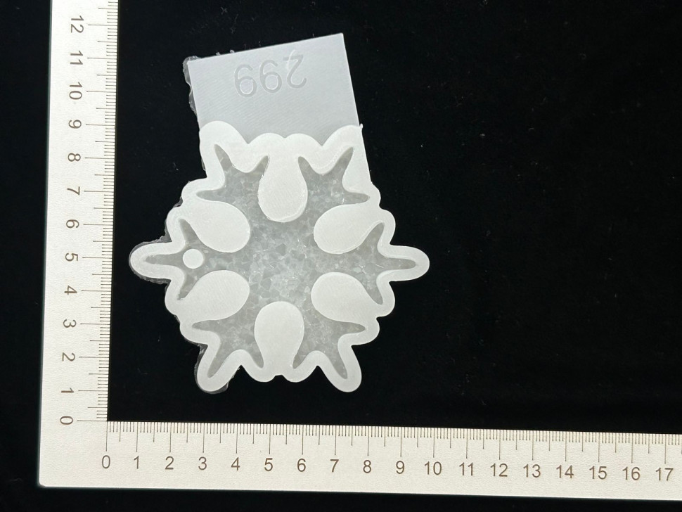 No. 299 Snowflake Silicone Mold - image 2