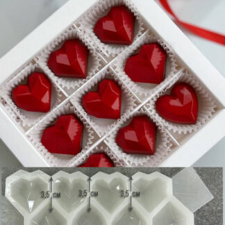 No. 924 Faceted Hearts Silicone Mold - image 1