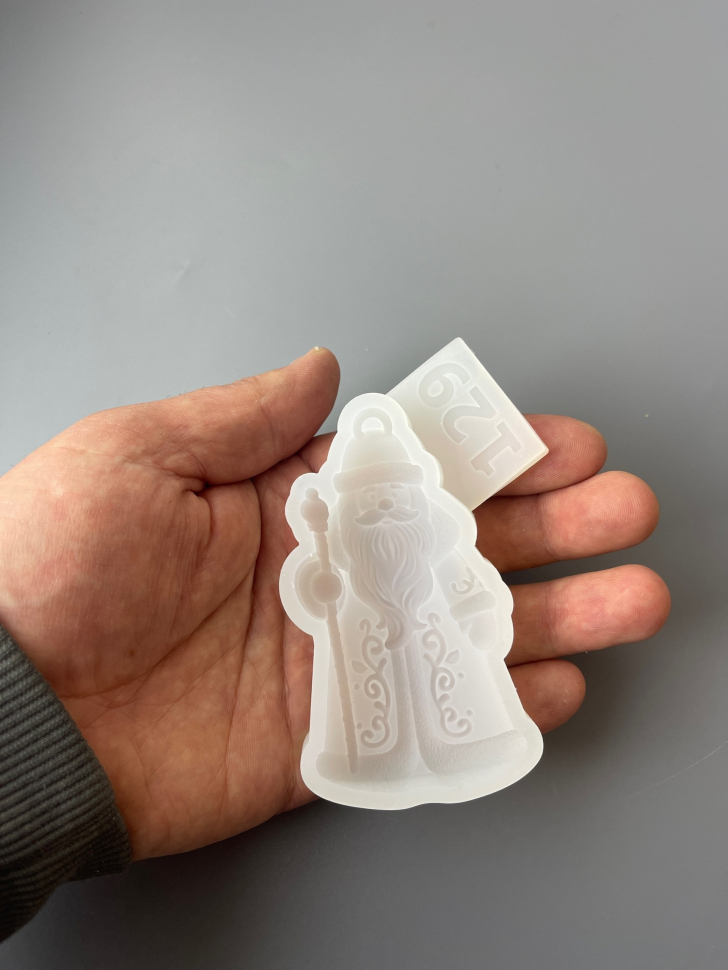 No. 129 Father Frost Silicone Mold - image 4