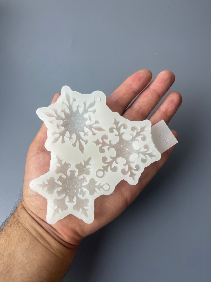 No. 199 Crystal Snowflakes Silicone Mold - image 2