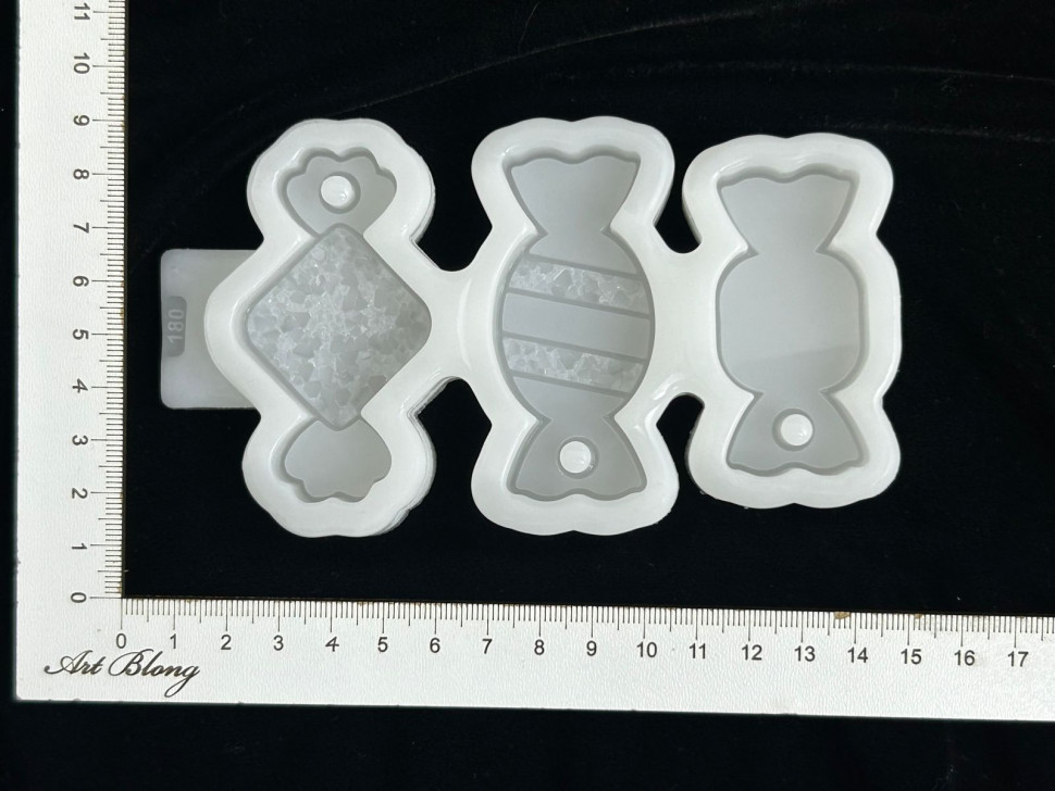 No. 180 Crystal and Flat Candies Silicone Mold - image 3