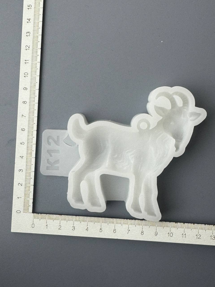 No. K12 Mother Goat Silicone Mold - image 3