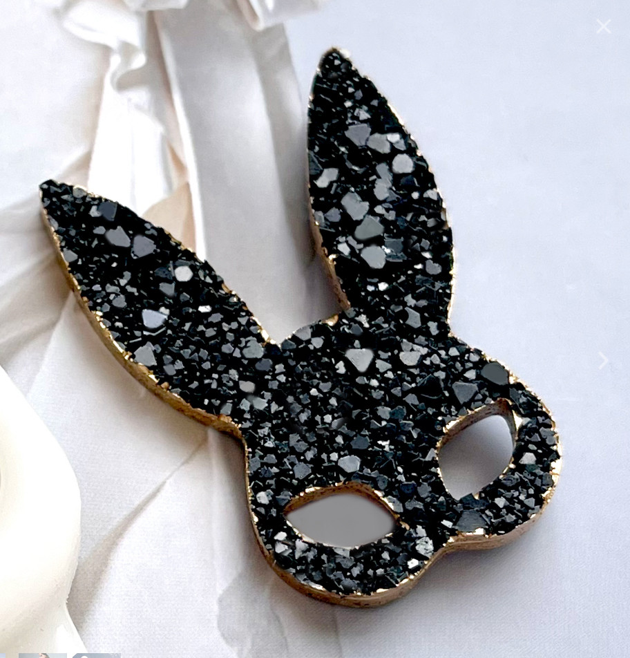 No. 651 Crystal Bunny Mask Silicone Mold - image 3
