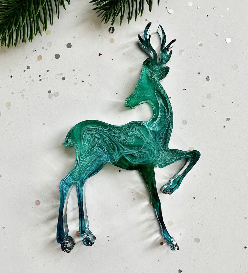 No. 111 Glamorous Reindeer Silicone Mold - image 1