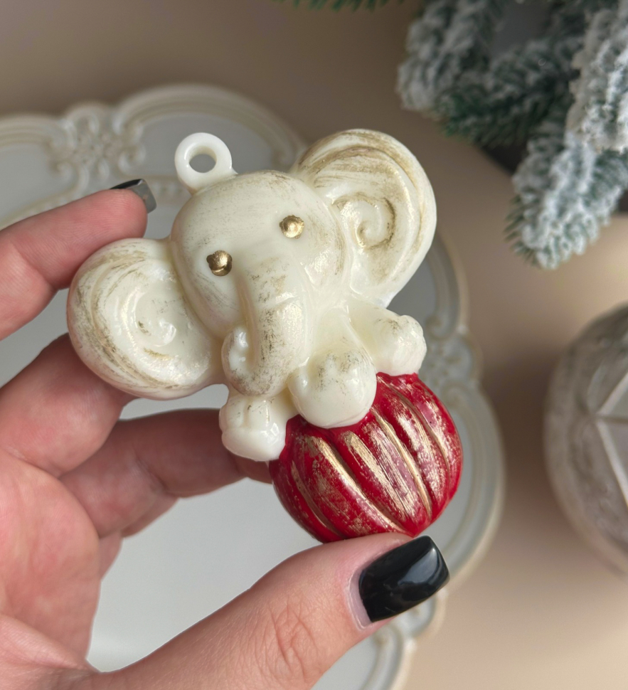 No. 761 Elephant on a Ball Silicone Mold - image 2