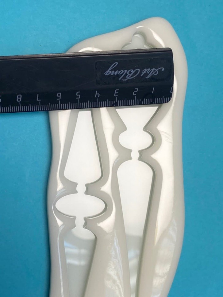 No. 247 Icicles Silicone Mold - image 5