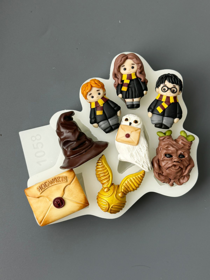 No. 1058 Harry Potter Figures Silicone Mold - image 20