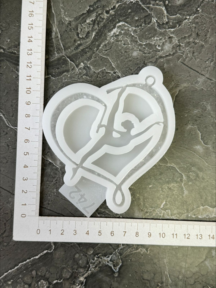No. 742 Crystal Gymnast Silicone Mold - image 5