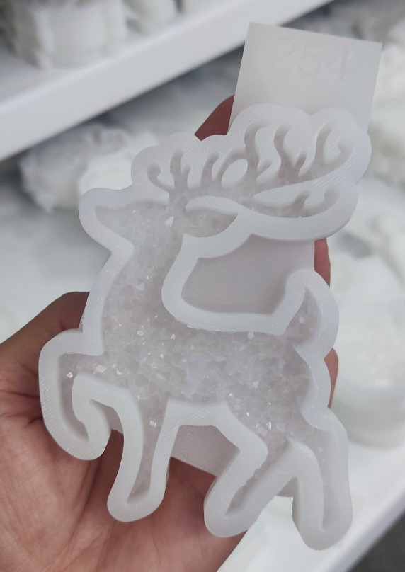 No. 254 Crystal Christmas Reindeer Silicone Mold - image 2