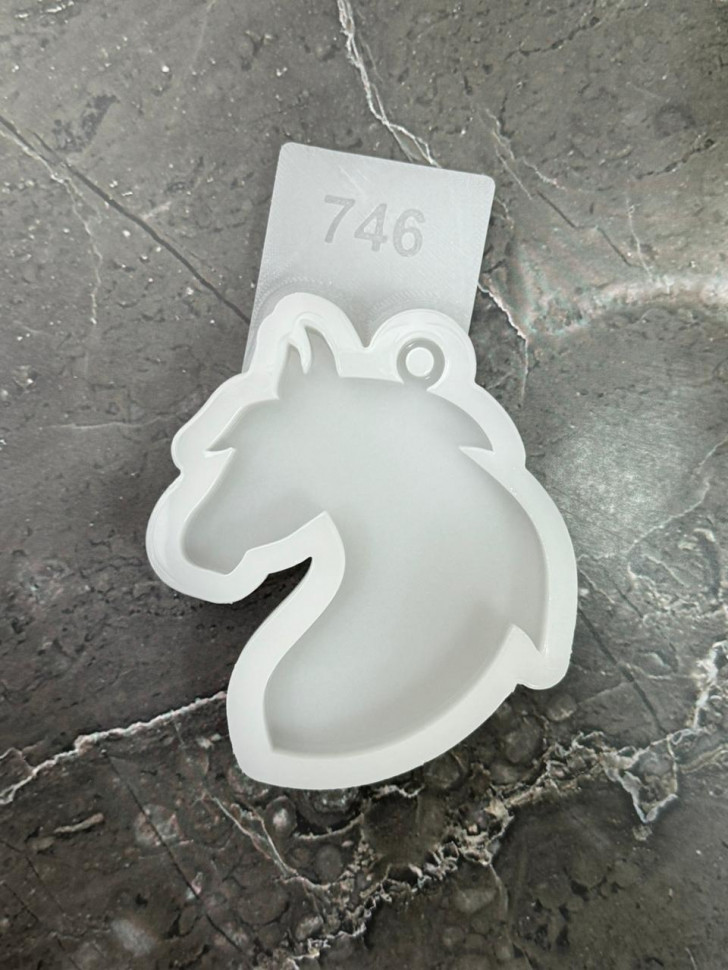 No. 750 Glossy Horse Silicone Mold - image 4