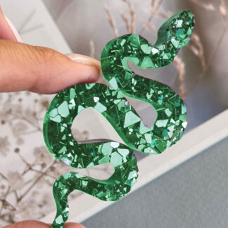 No. 3002 Crystal Effect Snake Brooch Silicone Mold - image 1