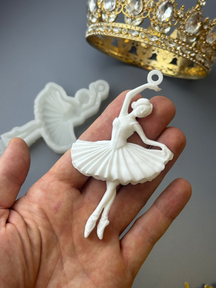 No. 790 Lifelike Ballerina Silicone Mold - image 2