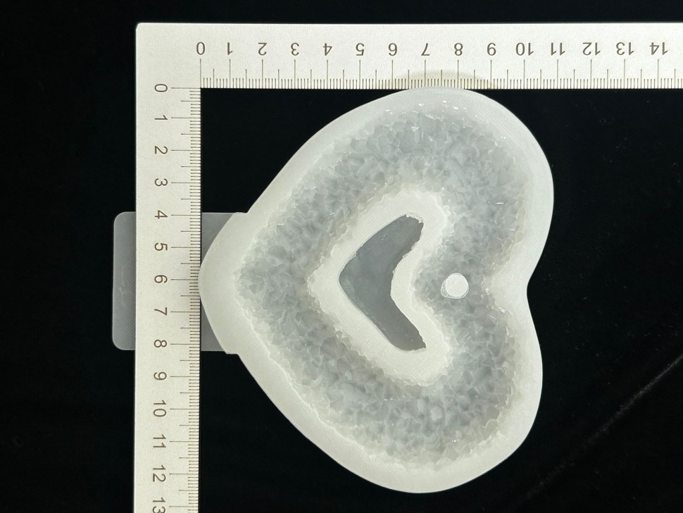 No. 237 Heart Silicone Mold - image 2