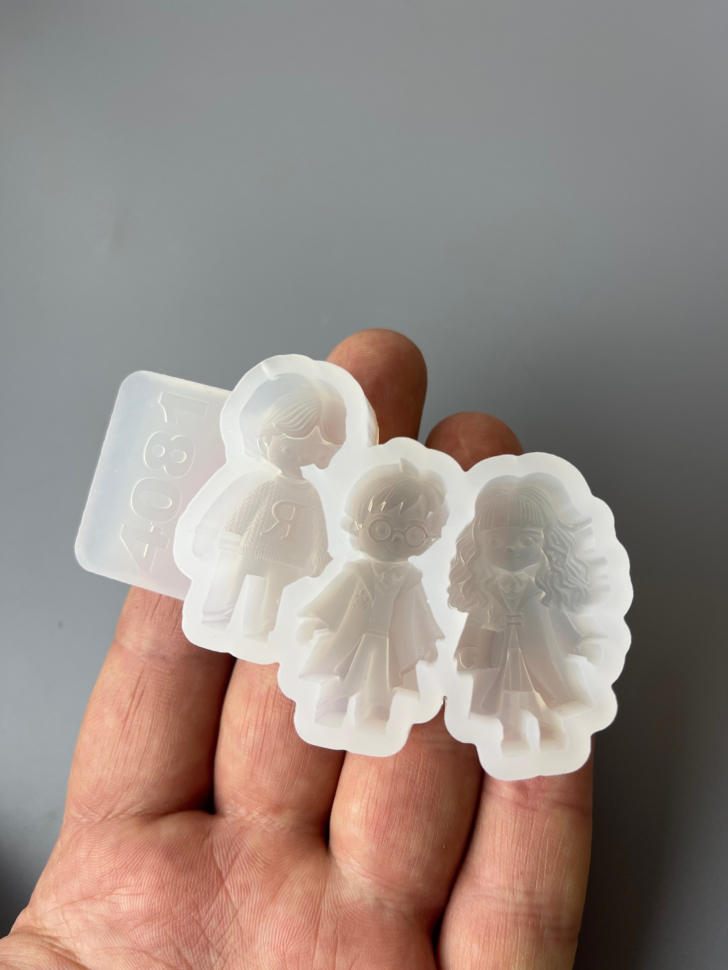 No. 4081 Wizards Silicone Mold - image 3