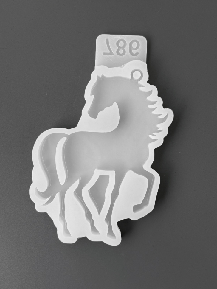 No. 786 Glossy Horse Silicone Mold - image 4