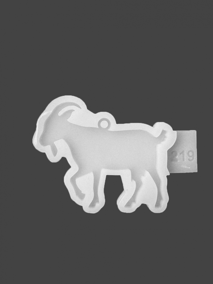 No. 219 Glossy Goat Silicone Mold - image 3