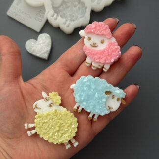 No. 488 Crystal Sheep Brooches Silicone Mold - image 1