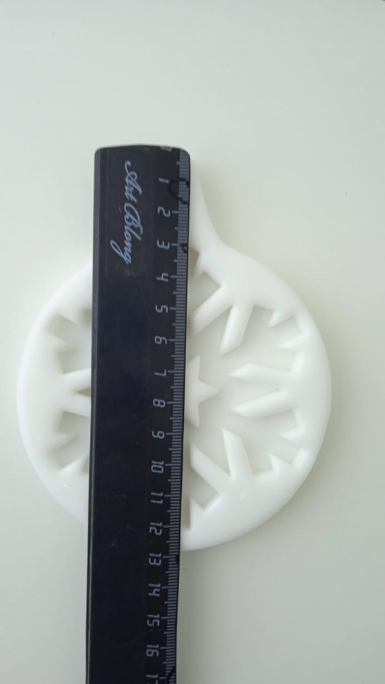 No. 215 Large Snowflake Silicone Mold - image 3