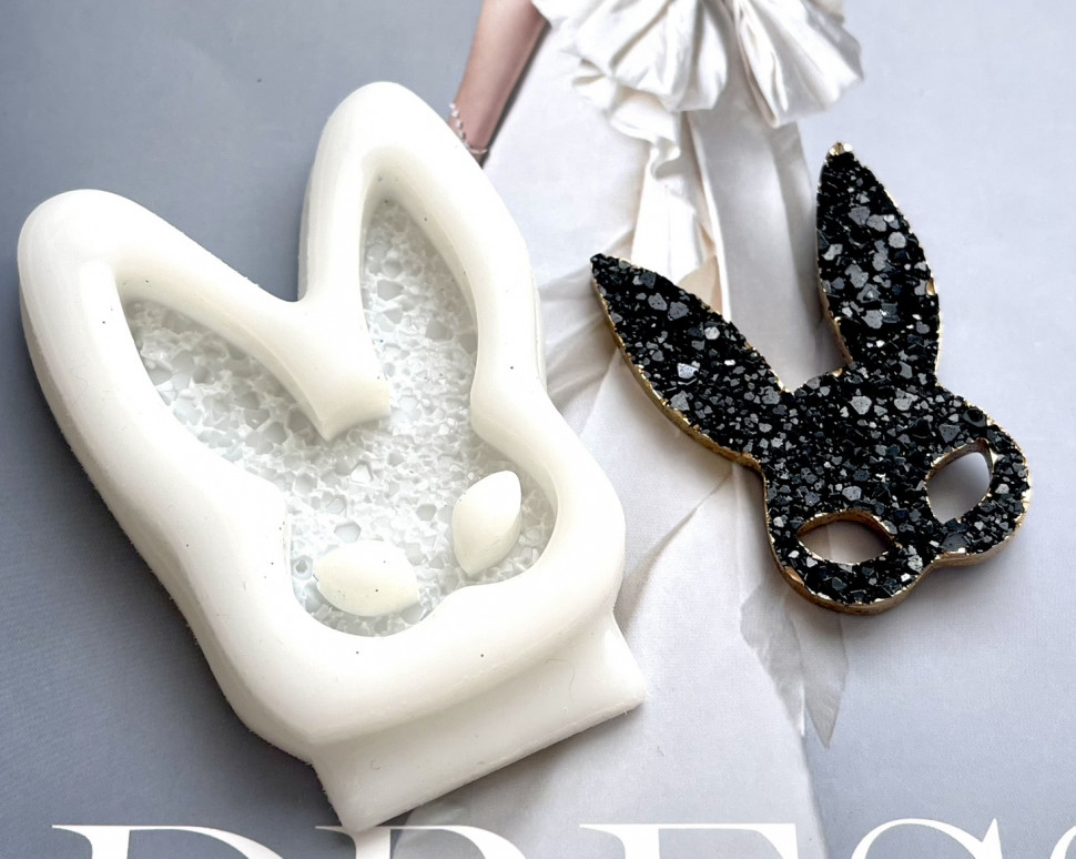 No. 651 Crystal Bunny Mask Silicone Mold - image 4