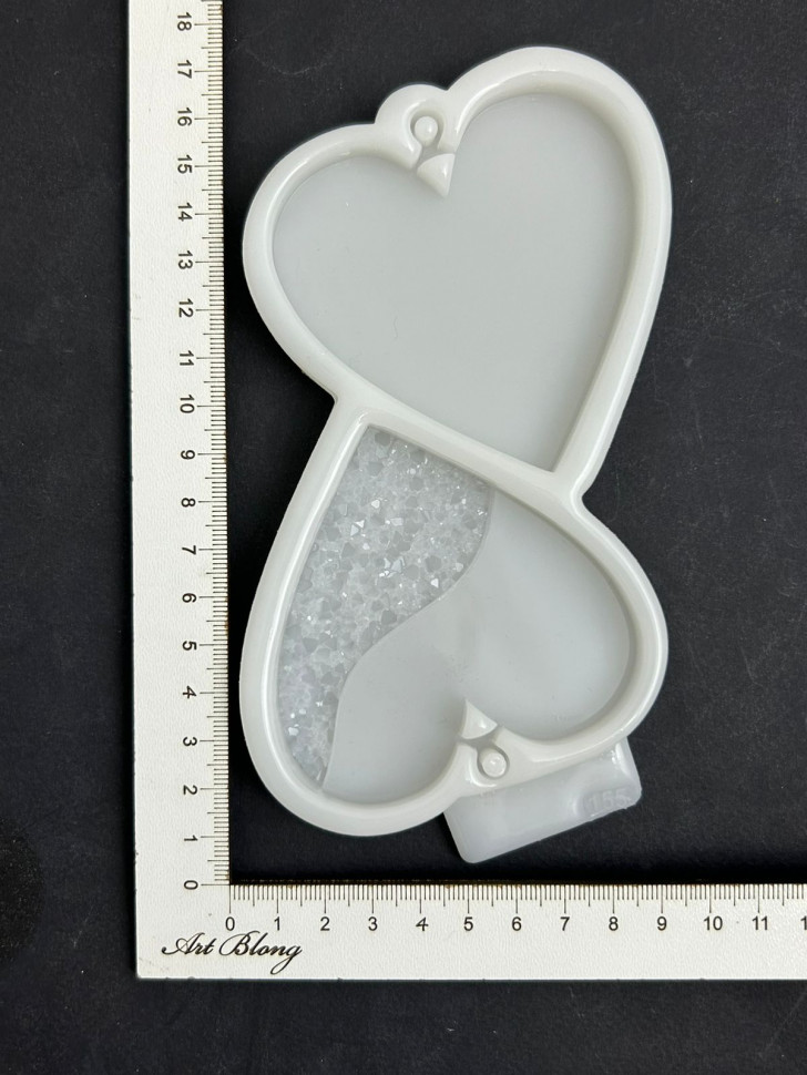 No. 155 Hearts, One with Partial Crystal Texture Silicone Mold - image 4