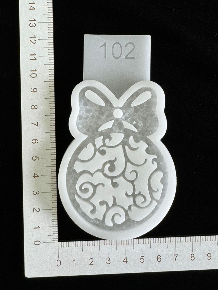 No. 102 Patterned Bauble Silicone Mold - image 2