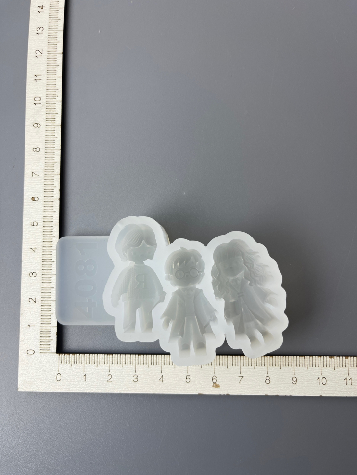 No. 4081 Wizards Silicone Mold - image 2