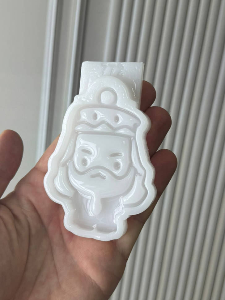 No. 772 Dumbledore Silicone Mold - image 4