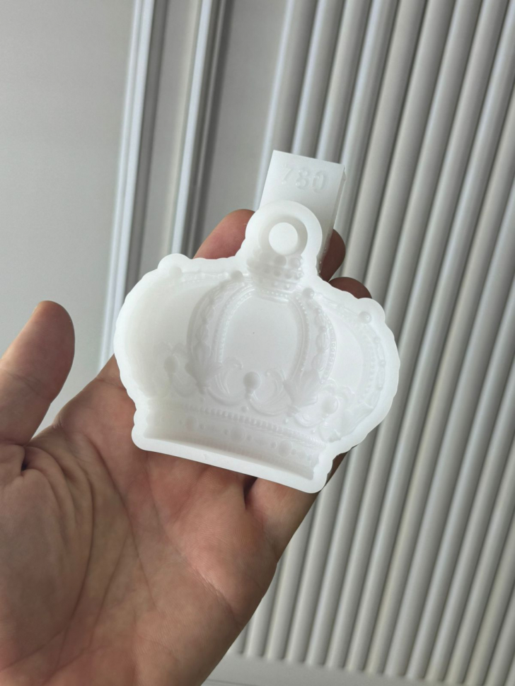 No. 780 Crown Silicone Mold - image 4