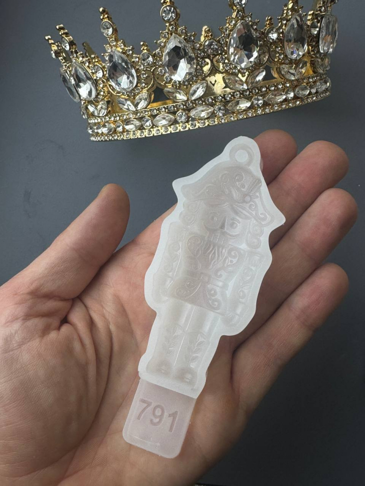 No. 791 Nutcracker Silicone Mold - image 3