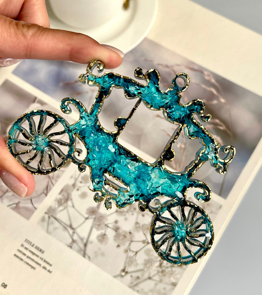 No. 770 Crystal Carriage Silicone Mold - image 4