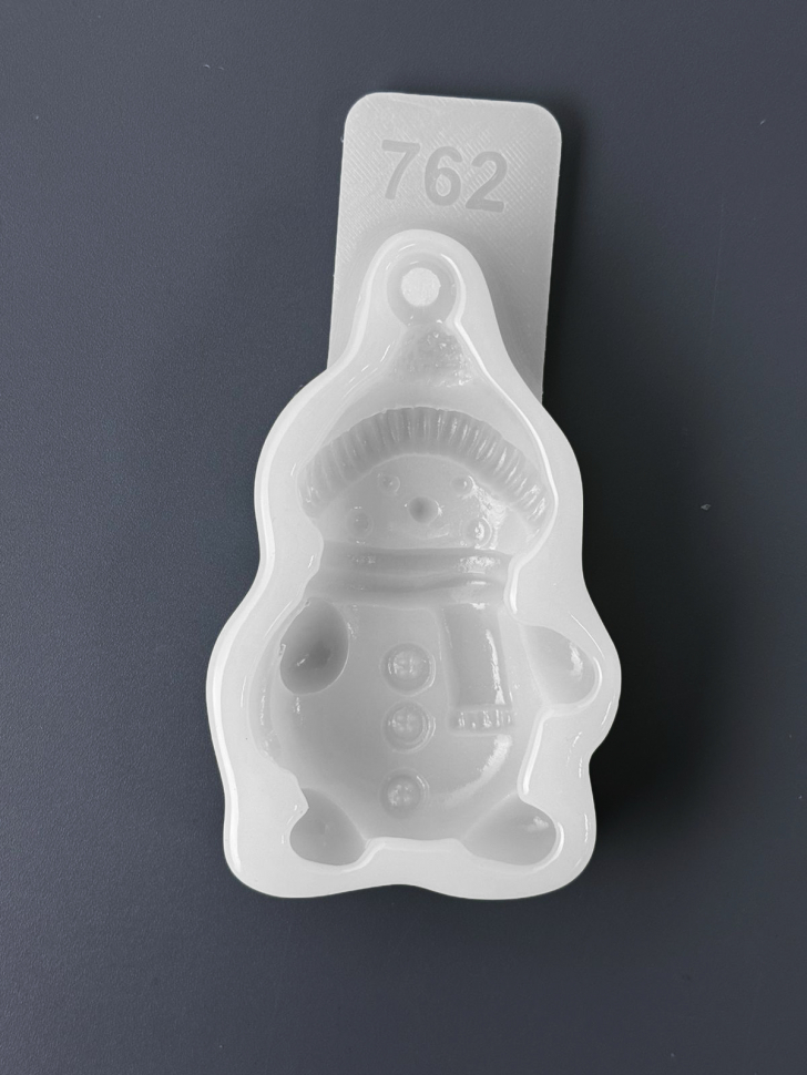 No. 762 Snowman Silicone Mold - image 5