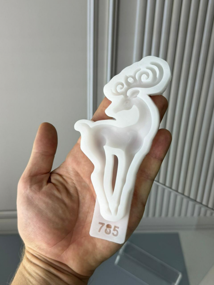 No. 785 Reindeer, 3D Silicone Mold - image 4