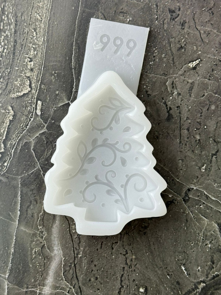 No. 999 Christmas Tree Silicone Mold - image 2