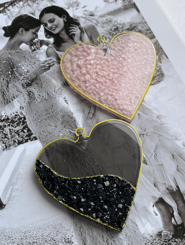 No. 155 Hearts, One with Partial Crystal Texture Silicone Mold - image 3