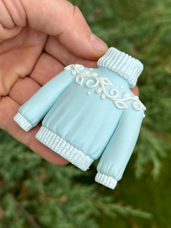 No. 4007 Sweater Silicone Mold - image 2