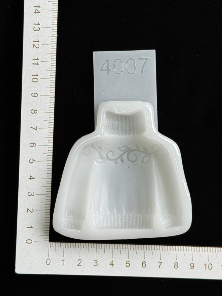 No. 4007 Sweater Silicone Mold - image 4