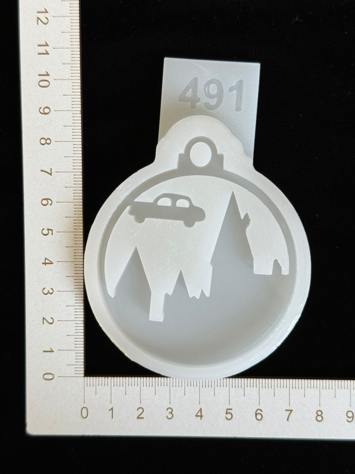 No. 491 Flying Car Silicone Mold - image 1