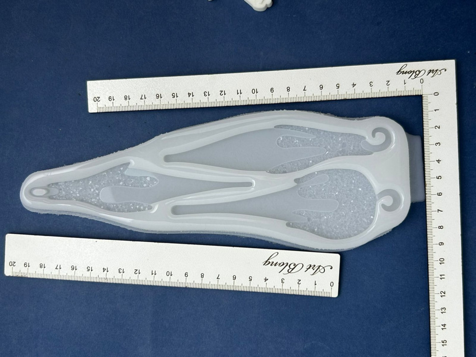 No. 257 Crystal Icicles, 3 Cavities Silicone Mold - image 3