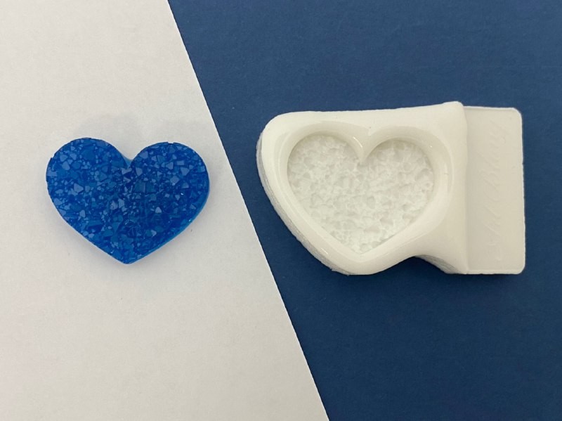 No. 497 Crystal Heart Silicone Mold - image 5