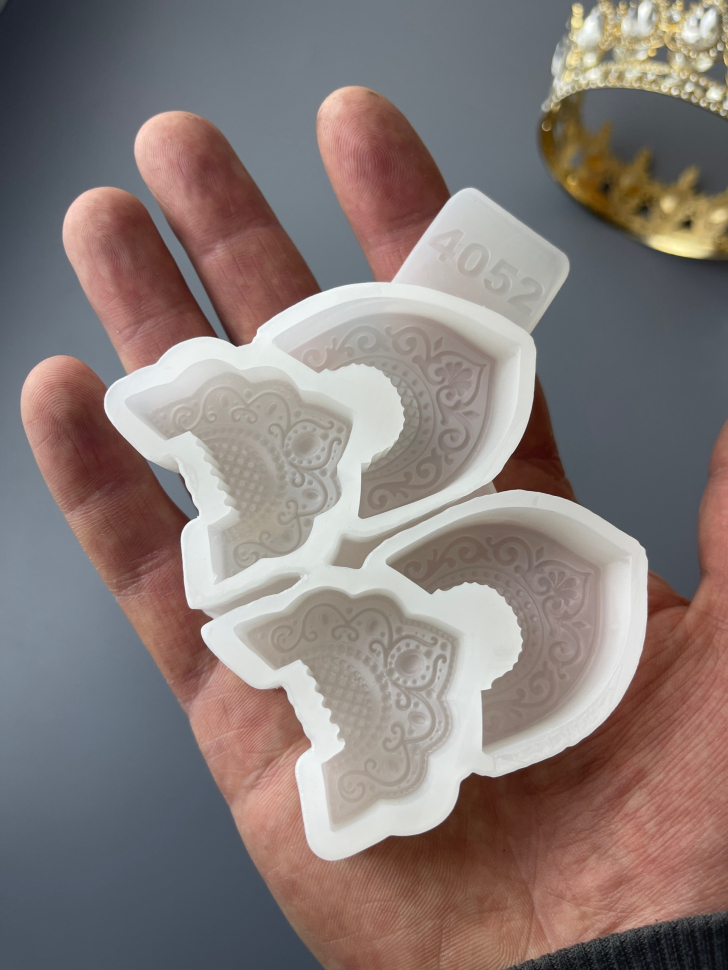 No. 4052 Russian Folk Design Silicone Mold - image 2