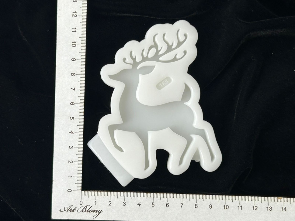 No. 188 Christmas Reindeer Silicone Mold - image 5