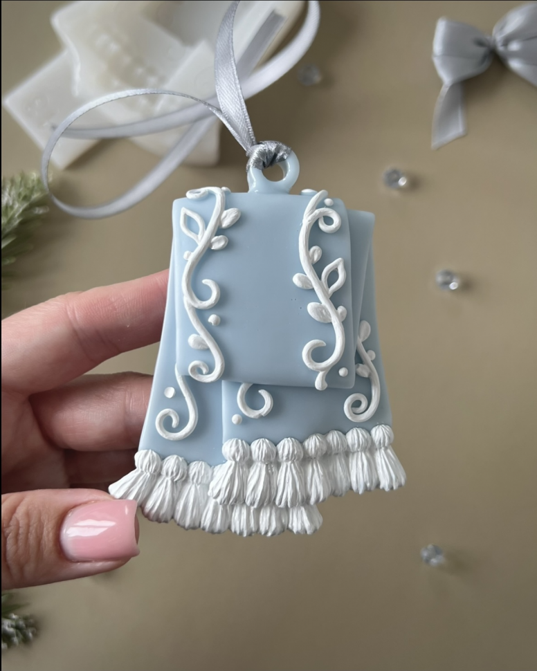 No. 713 Scarf Silicone Mold - image 2