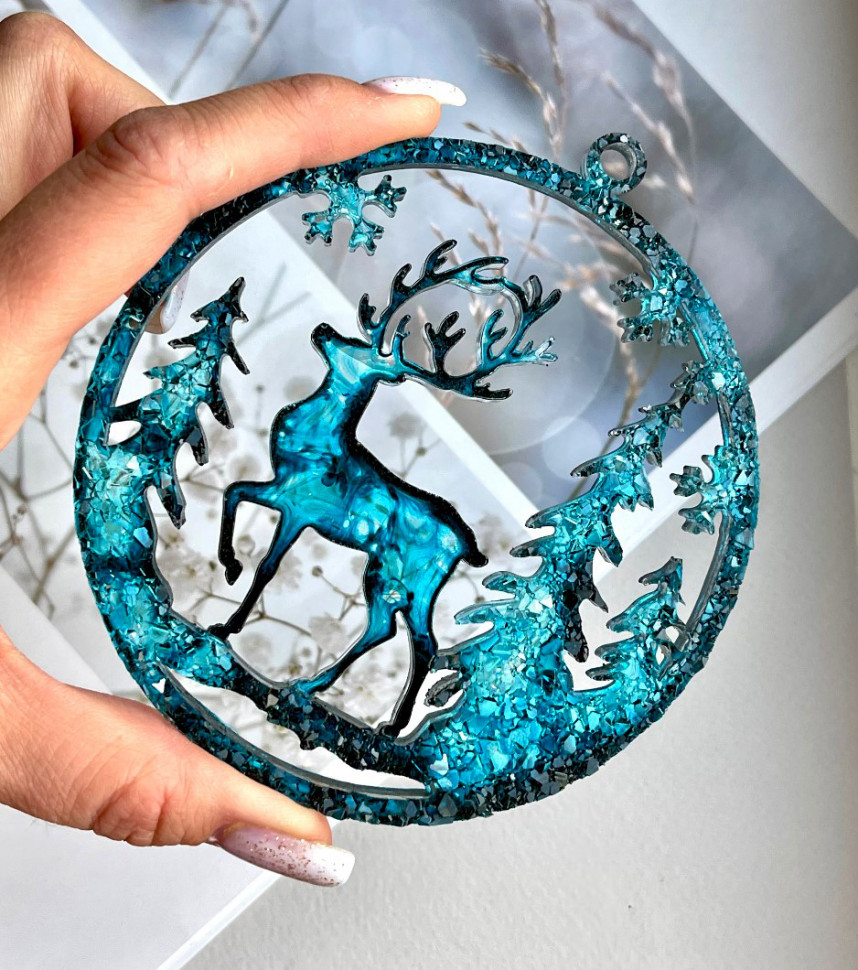 No. 722 Crystal Reindeer in a Bauble Silicone Mold - image 2
