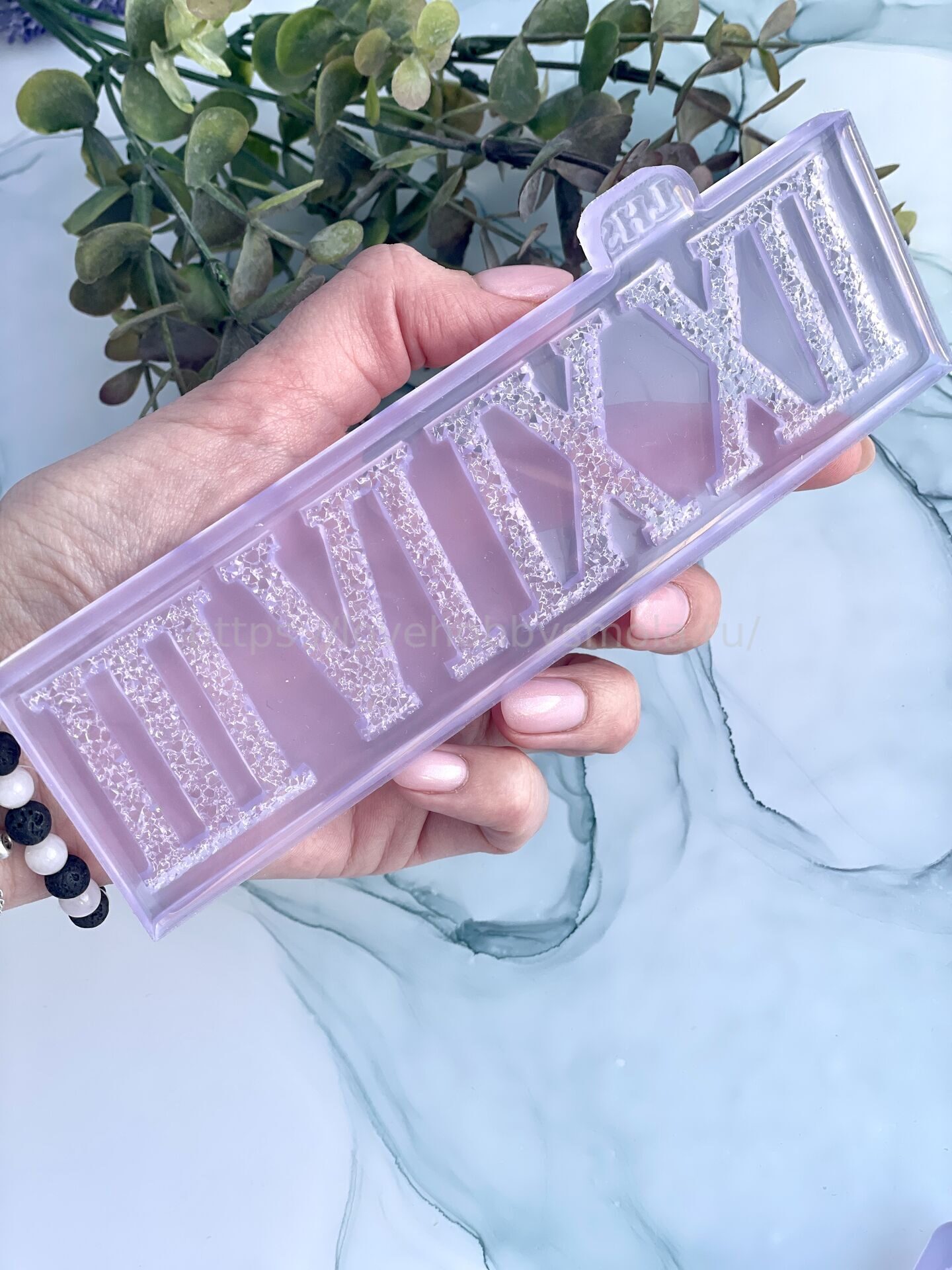V02 Silicone mold in the form of "Roman numerals for watches" – image 4