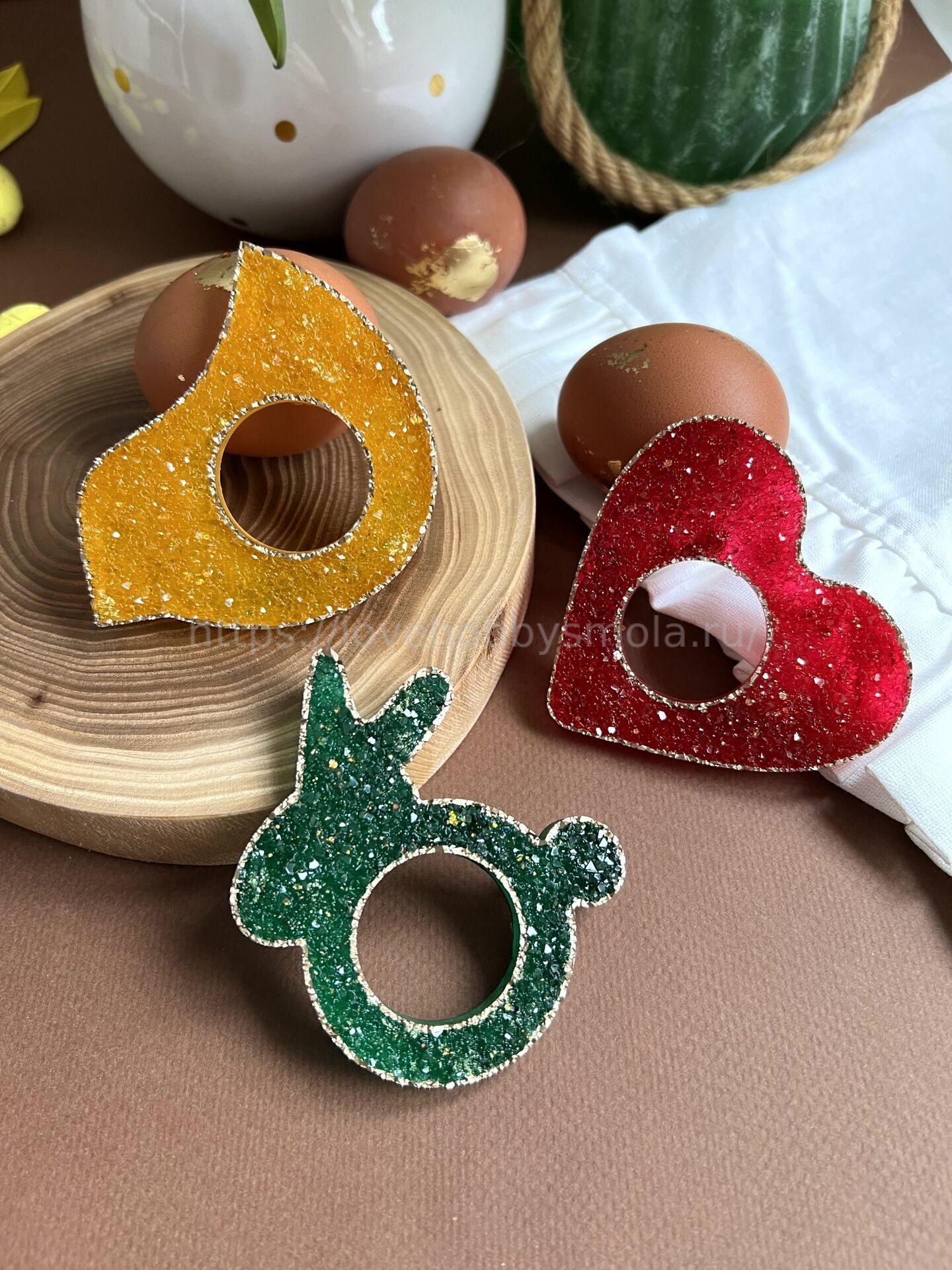 X05 Heart shaped resin mold – image 3