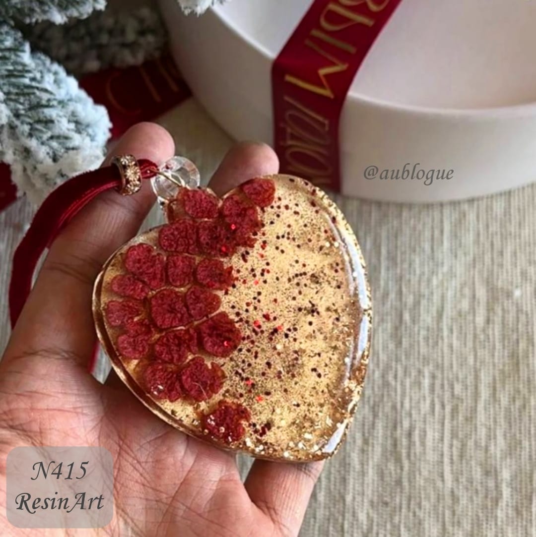 No. 415 Christmas Ornament Heart Silicone Mold - image 1