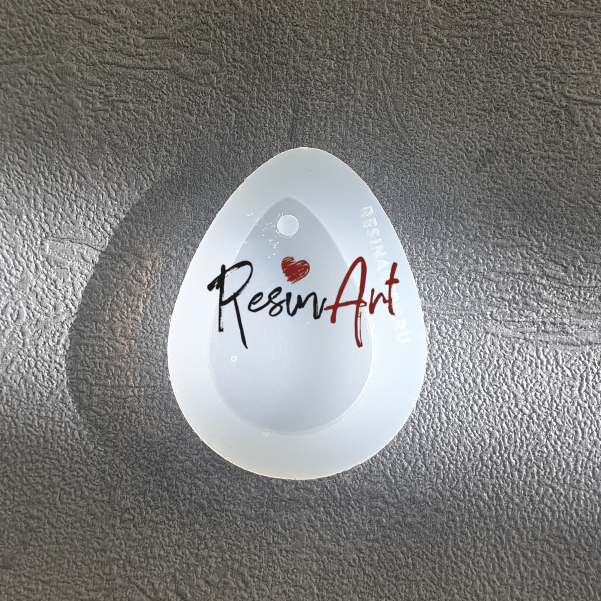 No. 303-S Pendant Teardrop Silicone Mold - image 1
