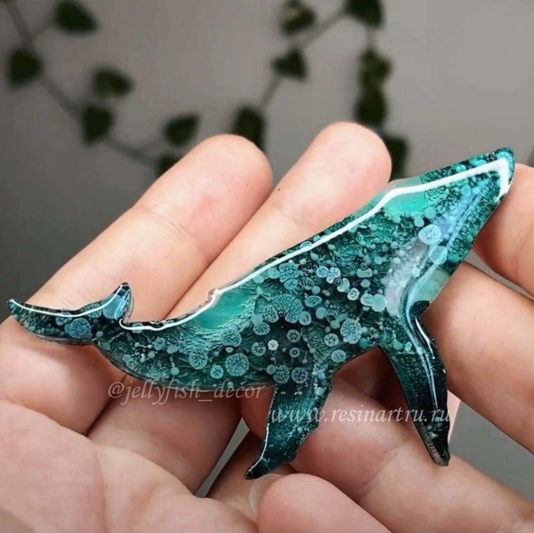 No. 351 Whale No. 2 Silicone Mold - image 4