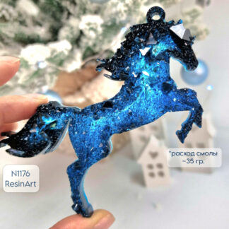 No. 1176 Christmas Ornament Horse Crystal Silicone Mold - image 1